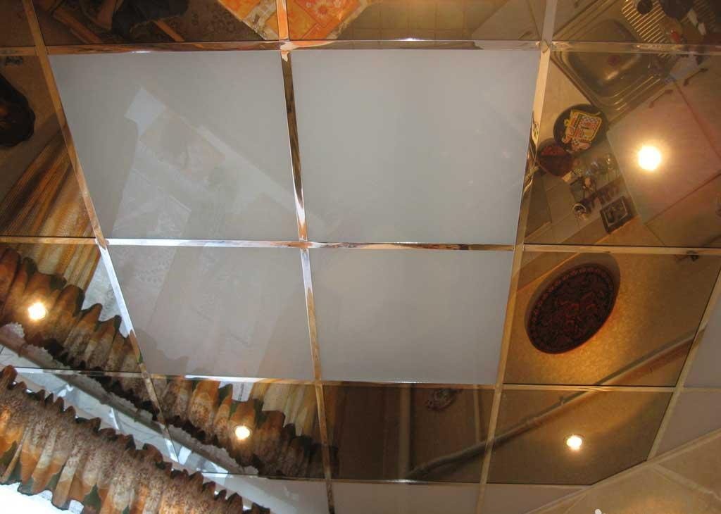 Стеклянные панели для подвесного потолка