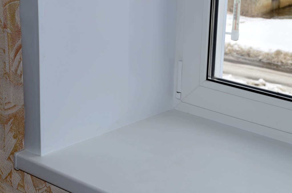 Откосы на окна и подоконники – какие выбрать и рекомендации по монтажу -  Свой Дом